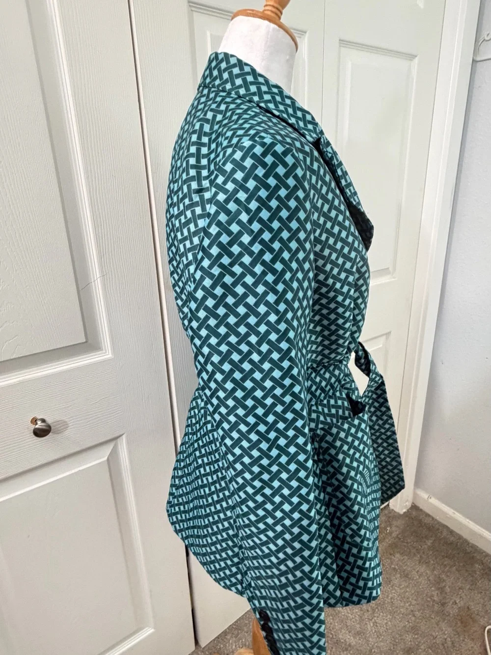 J. Argent Womens Size 8 Teal Geometric Belted Blazer Jacket tailored fit modern